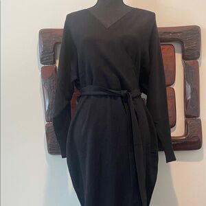 Elegant Black Sweater Dress with Belt